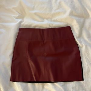 Tiger mist red leather mini skirt